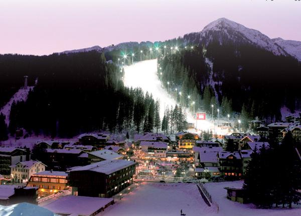 Parallelo di Natale a Madonna di Campiglio